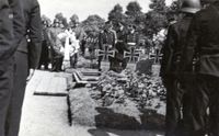 Algemene Begraafplaats het Essenhof tijdens de oorlog in Dordrecht