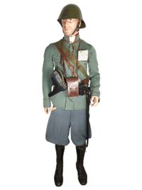 12. Uniform van een eerste luitenant van het Korps Pontonniers en Torpedisten.