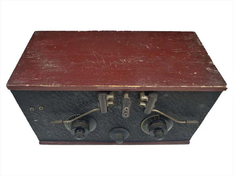 Oorlogssradio Dordrecht tweede wereldoorlog