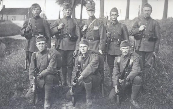 ergeant van der Hum – Dekkingsdetachement Willemsdorp – Dordrecht tweede wereldoorlog.