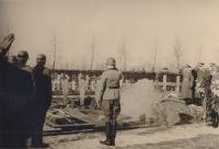 Duitse militaire begraafplaats op de algemene begraafplaats in Dordrecht tijdens de tweede wereldoorlog thumbnail