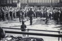 11. Duits Muziekkorps Scheffersplein in Dordrecht thumbnail