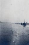2. Duitse kriegsmarineschepen op de Oude-Maas bij Dordrecht thumbnail