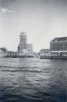 14. Kriegsmarine opname van de Grote Kerk, Hooikade en Kalkhaven in Dordrecht. thumbnail