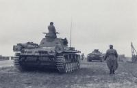 15. Duitse panzers bij de Tweede Tol in de Tweede wereldoorlog. thumbnail